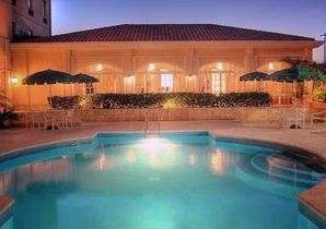 Quality-Hotel-Real-Pool